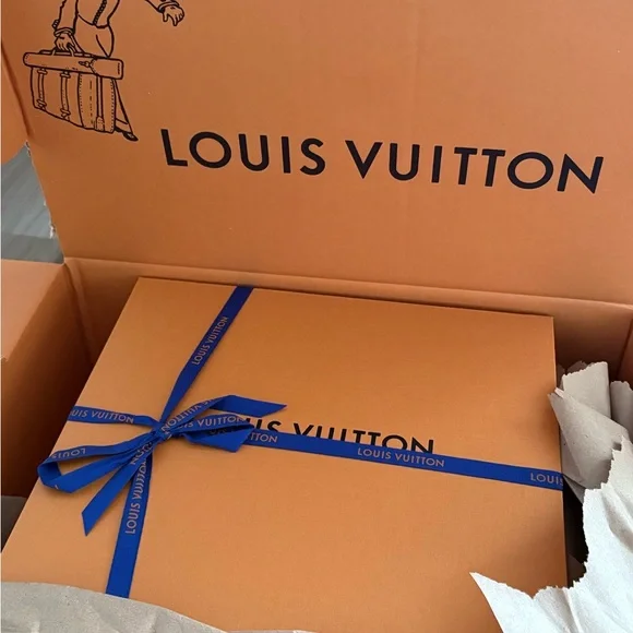 LV x TM nano speedy New - Picture 2 of 2